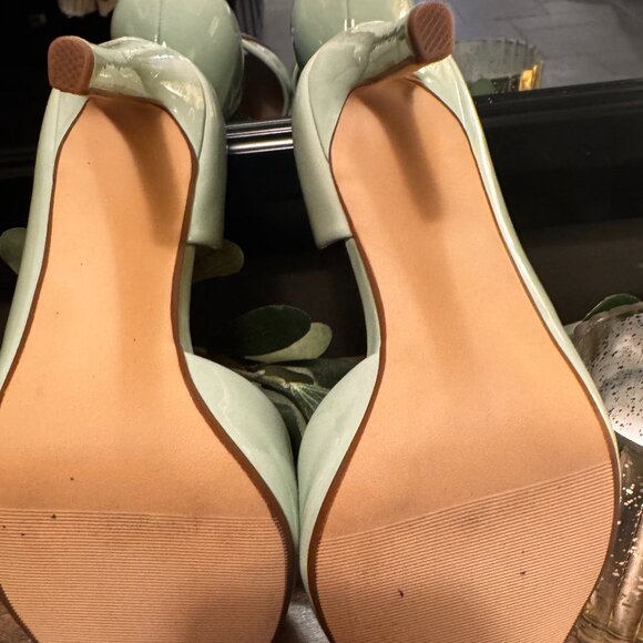 Elegant Mint Patent Pointed Toe Heels - Picture 5 of 5